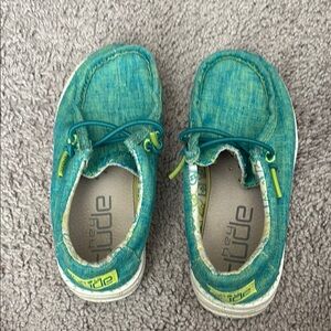 Hey Dude Kids' Aqua Moccasins